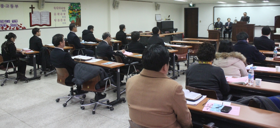 목사고시예배.jpg