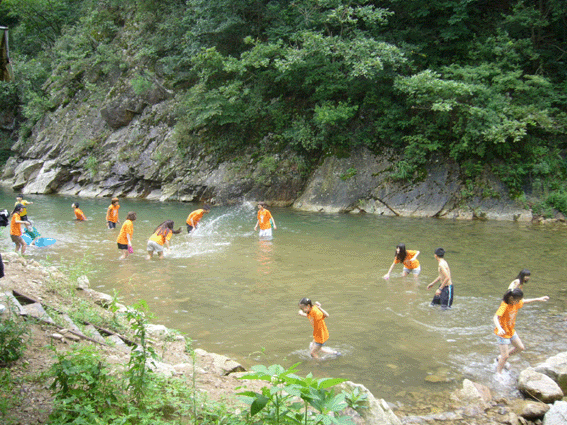 승리교회 여름성경학교1 copy.gif