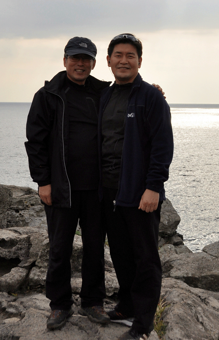 DSC_0209 copy.gif